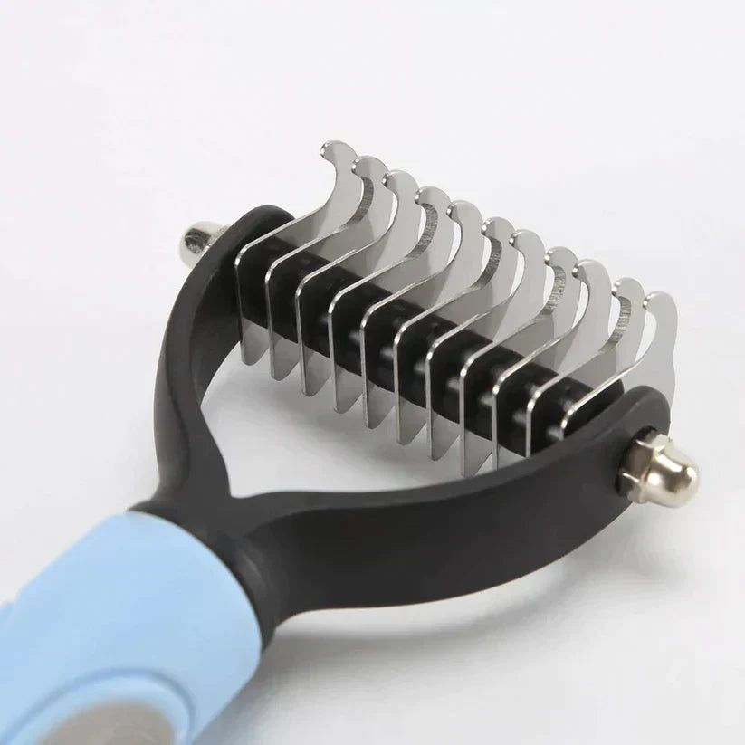 FurEase™ – The Ultimate Pet Grooming Brush