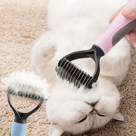 FurEase™ – The Ultimate Pet Grooming Brush