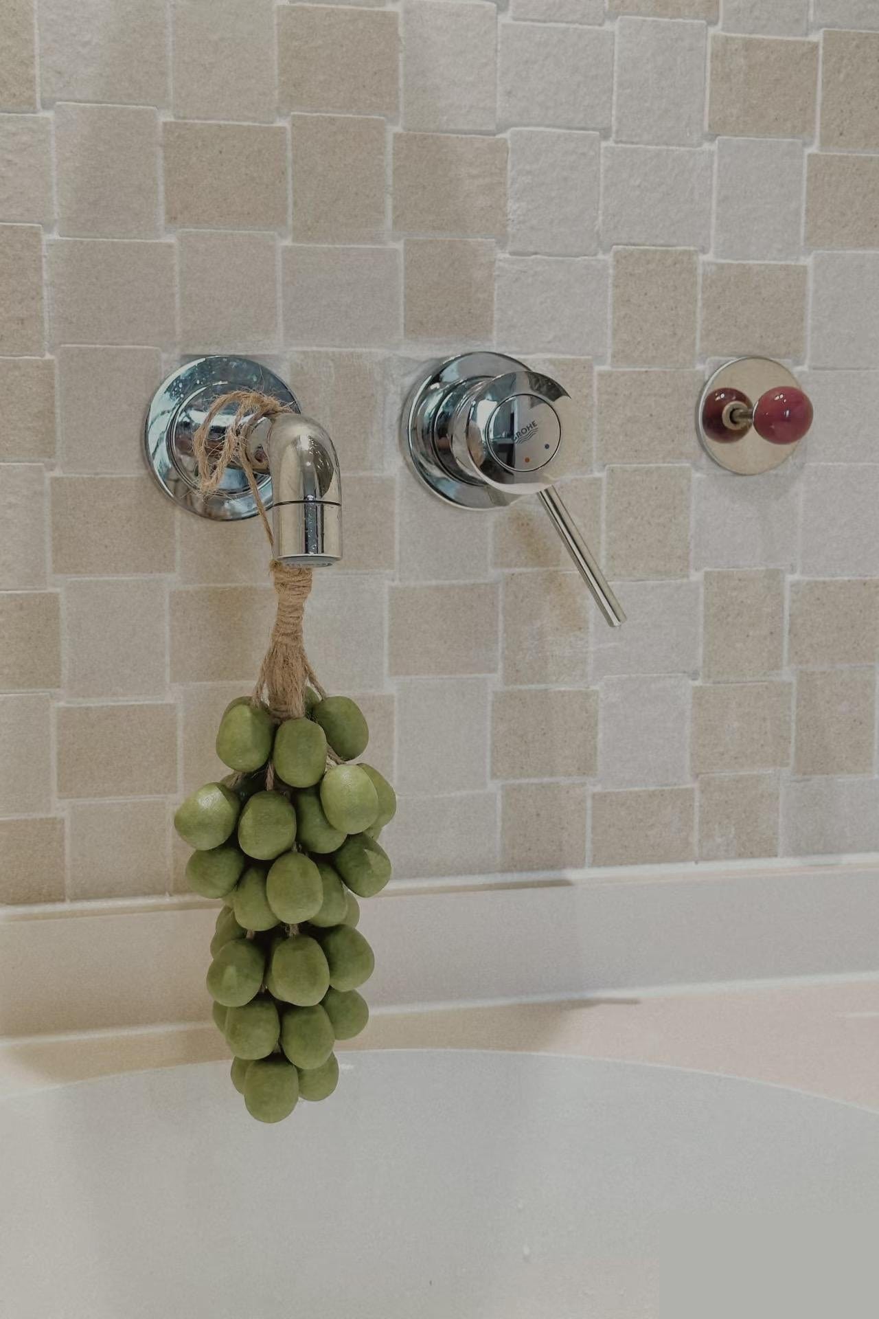 VitaGrape™ – Natural Grape-Shaped Soap